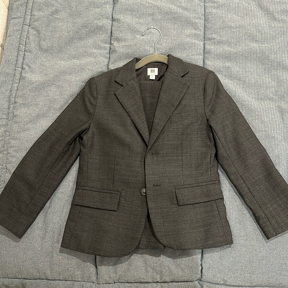 Janie and Jack Suit